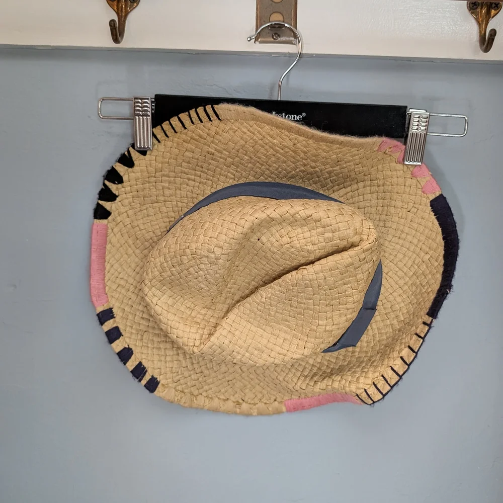✌🏼 San Diego Hat Company Straw Hat with Blue and Pink Embroidery